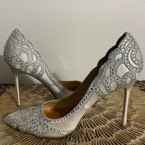 Size 7.5 Badgley Mischka Rouge